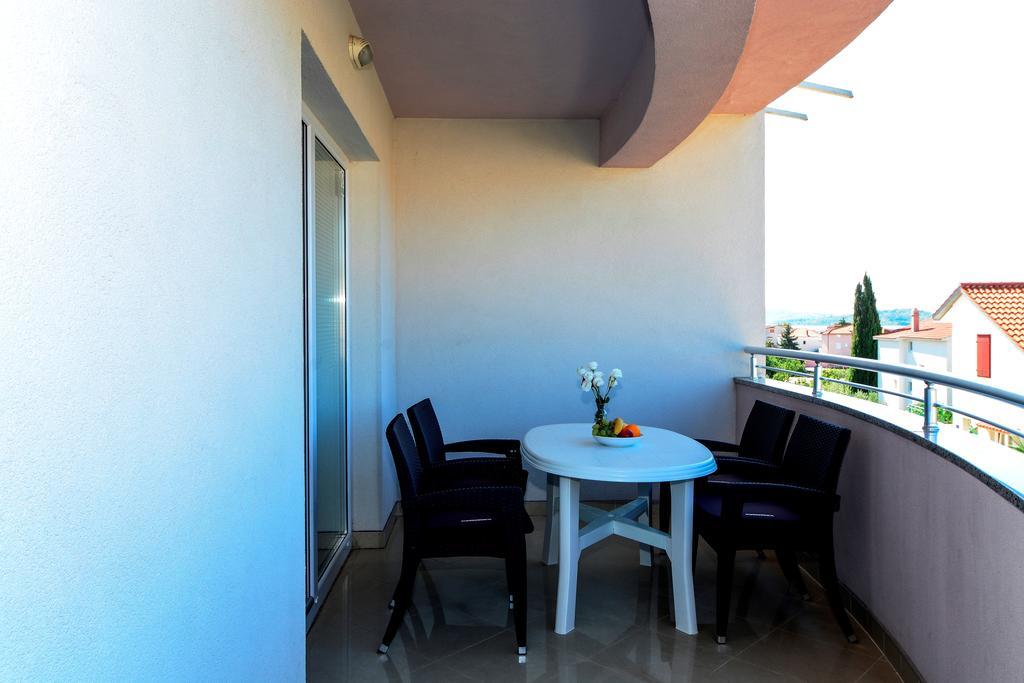 Apartments Resman Vodice Ngoại thất bức ảnh